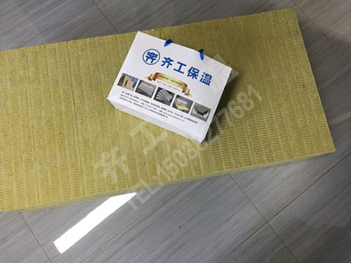 保溫材料巖棉板設(shè)計(jì)厚度差異