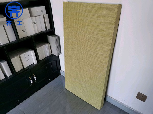 巖棉板多少錢一立方？巖棉板價格每平米？