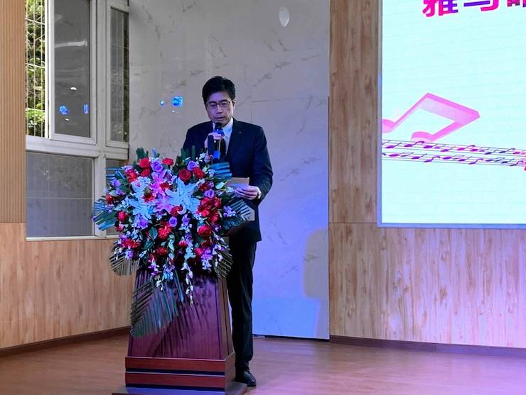 讓音樂陪伴成長 雅馬哈樂器捐贈愛心行動走進重慶市長壽區江南九年制學校